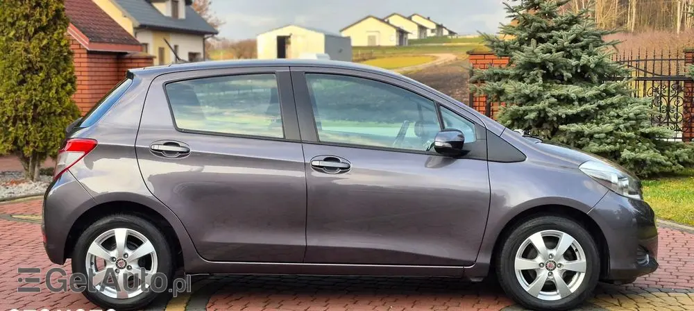 TOYOTA Yaris 1.33 Life