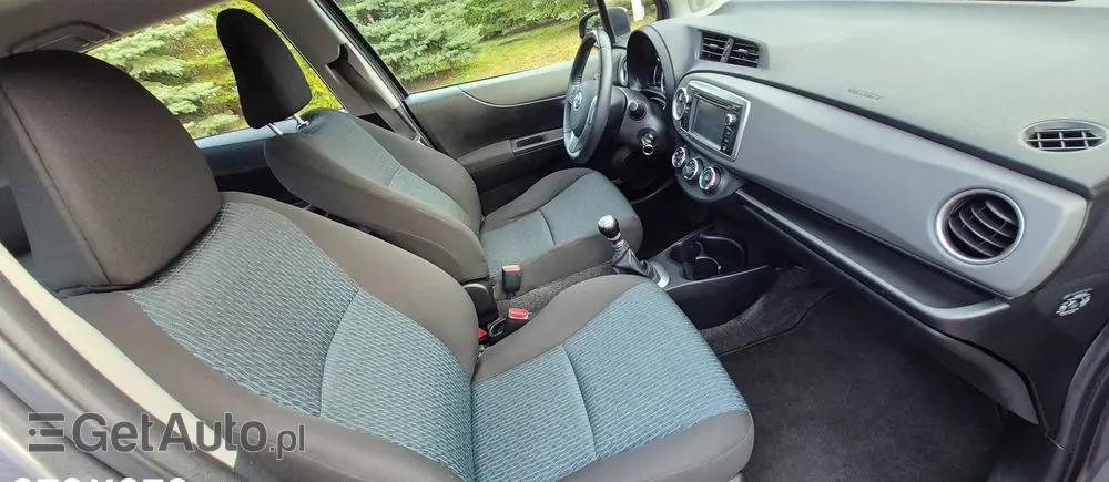 TOYOTA Yaris 1.33 Life