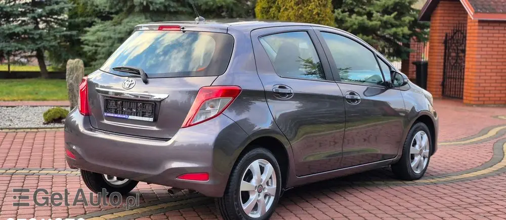 TOYOTA Yaris 1.33 Life