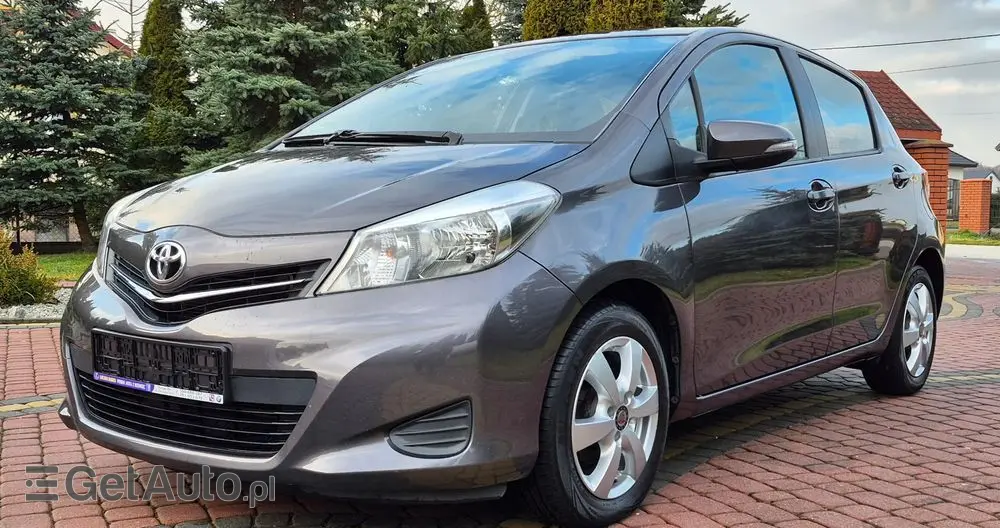 TOYOTA Yaris 1.33 Life