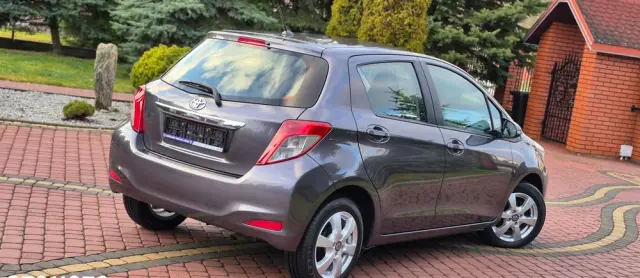 TOYOTA Yaris 1.33 Life