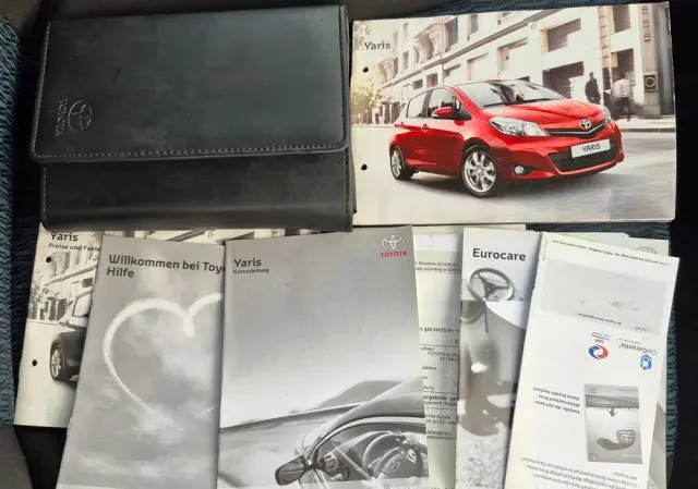 TOYOTA Yaris 1.33 Life