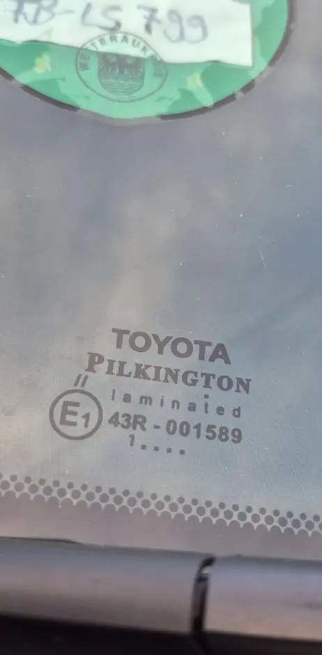 TOYOTA Yaris 1.33 Life