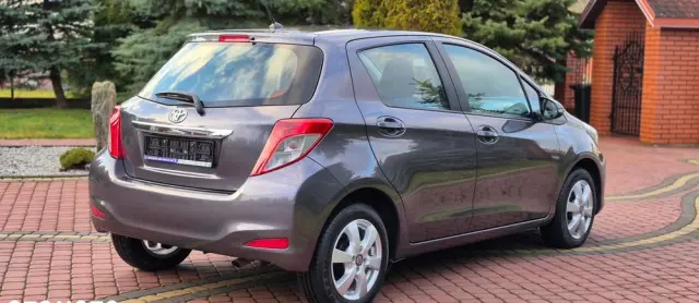 TOYOTA Yaris 1.33 Life