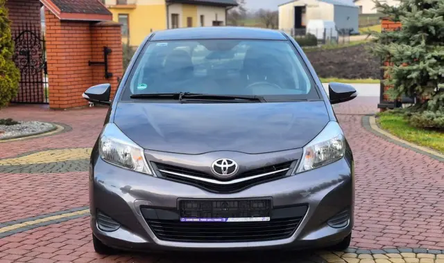 TOYOTA Yaris 1.33 Life