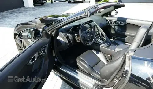 JAGUAR F-type 