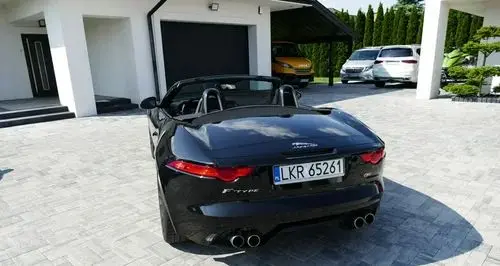 JAGUAR F-type 