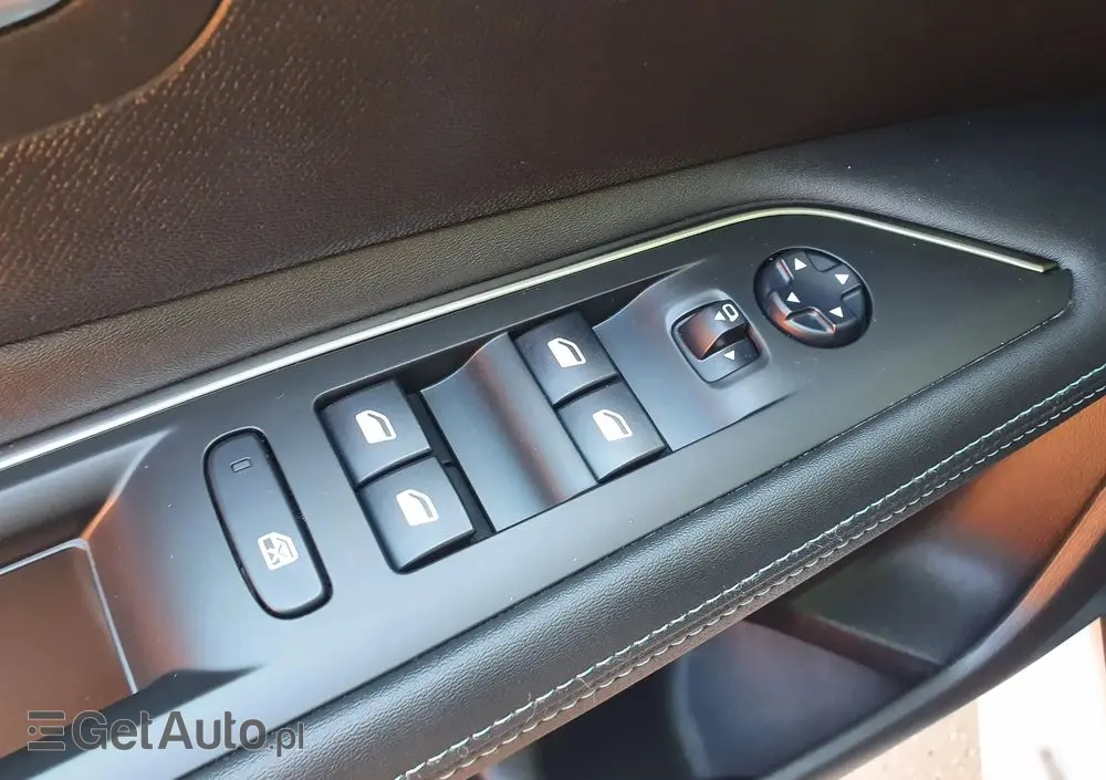 PEUGEOT 3008 1.2 PureTech GPF Crossway S&S EAT8