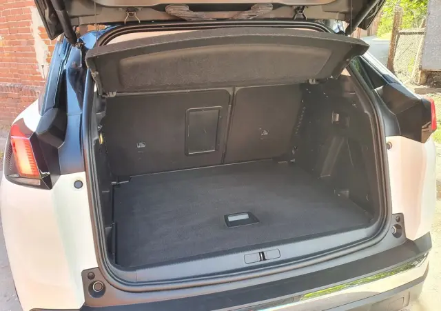 PEUGEOT 3008 1.2 PureTech GPF Crossway S&S EAT8