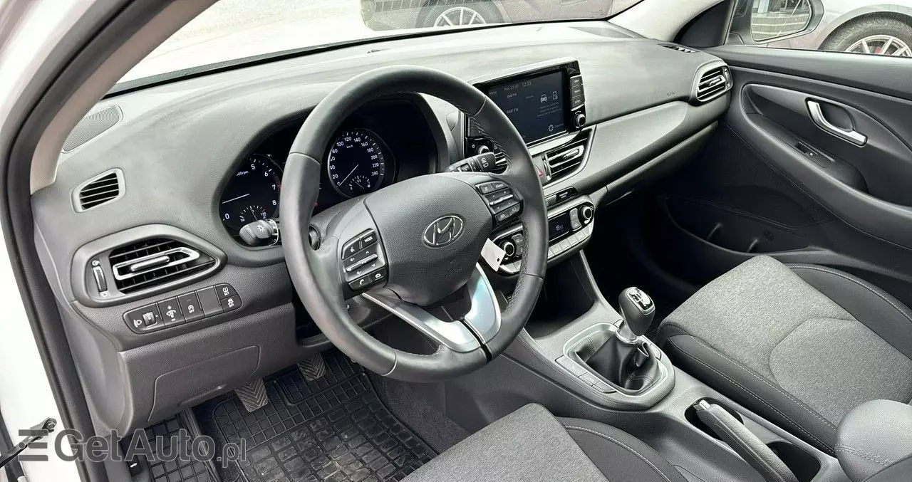 HYUNDAI I30 1.0 T-GDI Smart