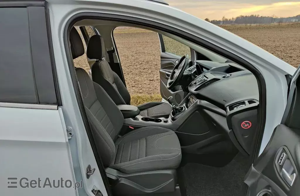 FORD Kuga 2.0 TDCi (140 KM) 4x4