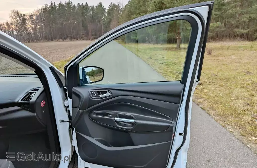 FORD Kuga 2.0 TDCi (140 KM) 4x4