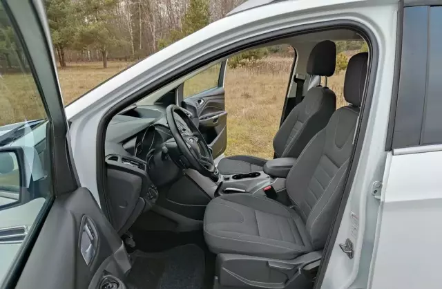 FORD Kuga 2.0 TDCi (140 KM) 4x4