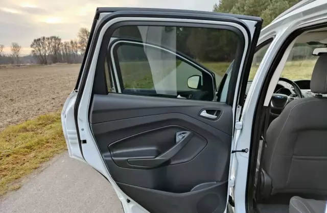 FORD Kuga 2.0 TDCi (140 KM) 4x4