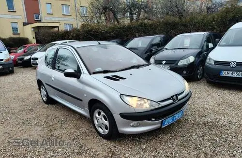 PEUGEOT 206 