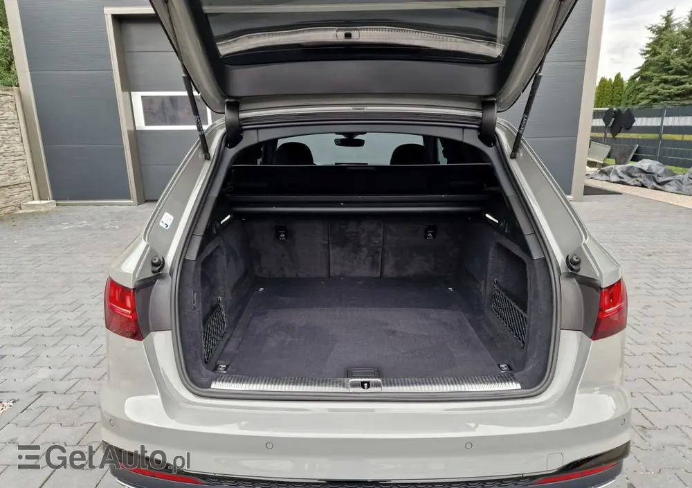 AUDI A4 Avant 35 TFSI S tronic S line