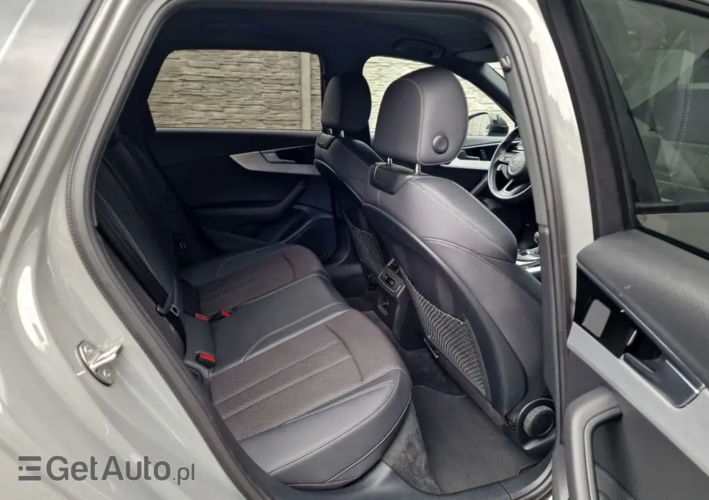 AUDI A4 Avant 35 TFSI S tronic S line