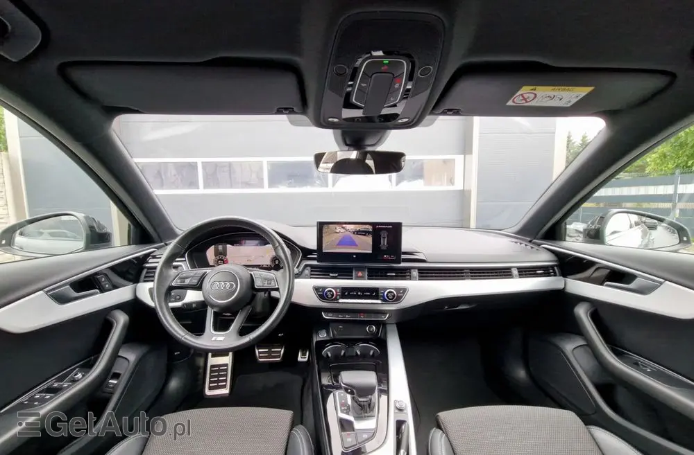 AUDI A4 Avant 35 TFSI S tronic S line