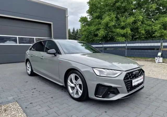 AUDI A4 Avant 35 TFSI S tronic S line