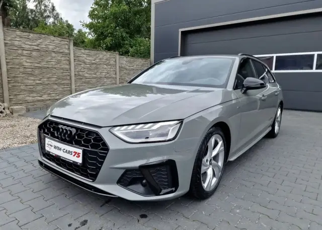 AUDI A4 Avant 35 TFSI S tronic S line