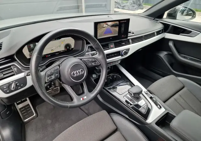 AUDI A4 Avant 35 TFSI S tronic S line