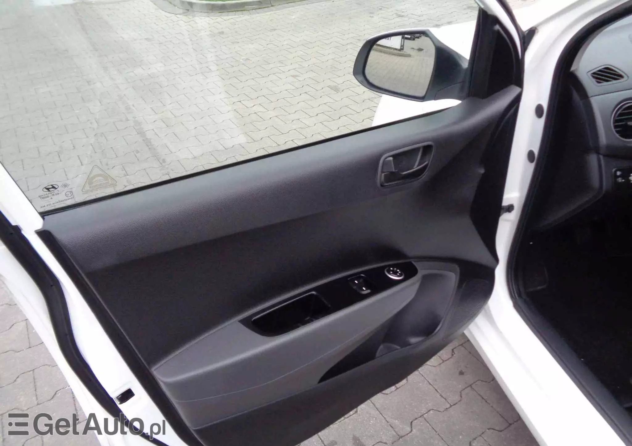 HYUNDAI I10 1.0 Premium