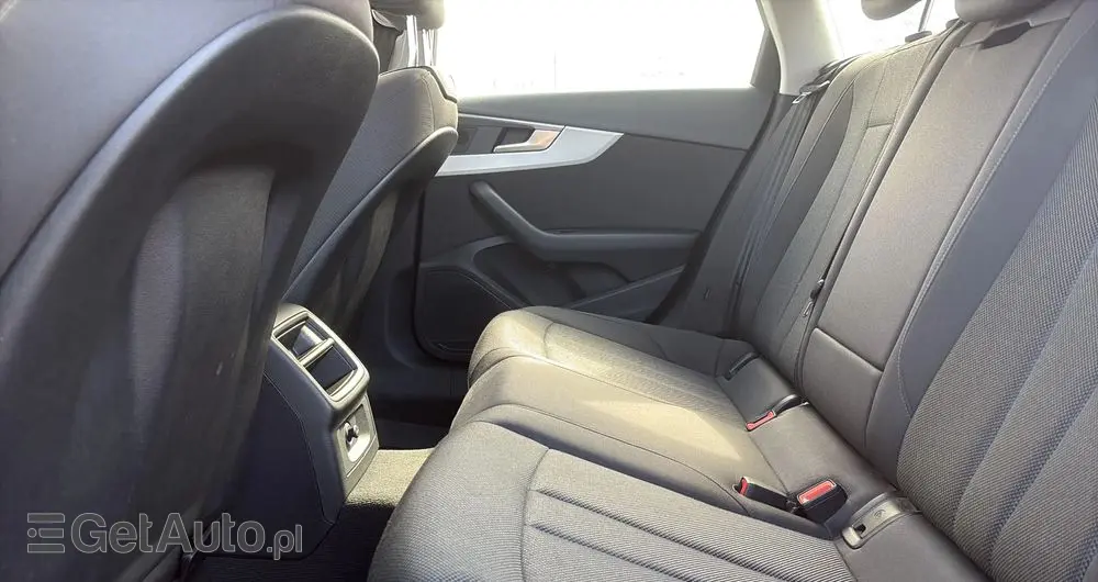 AUDI A4 Avant 35 TFSI mHEV S tronic