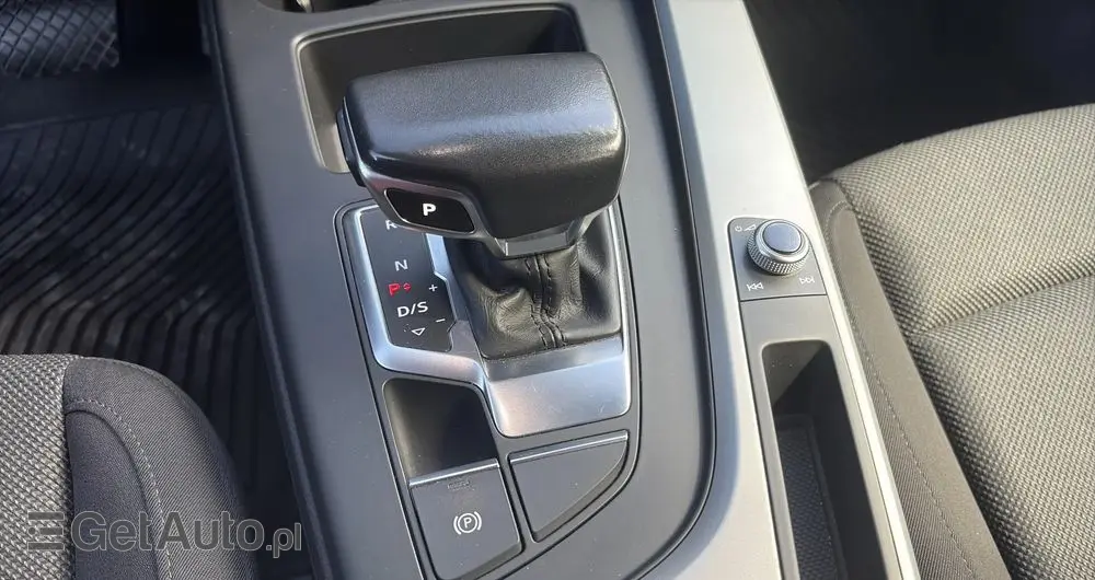 AUDI A4 Avant 35 TFSI mHEV S tronic