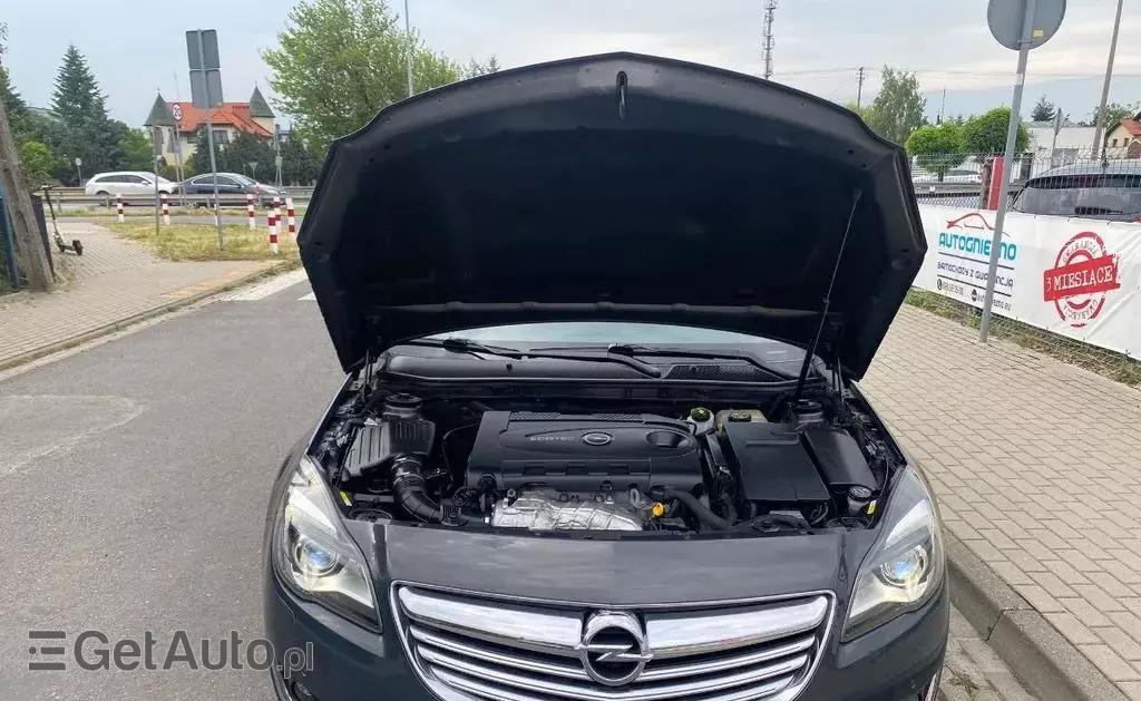 OPEL Insignia 