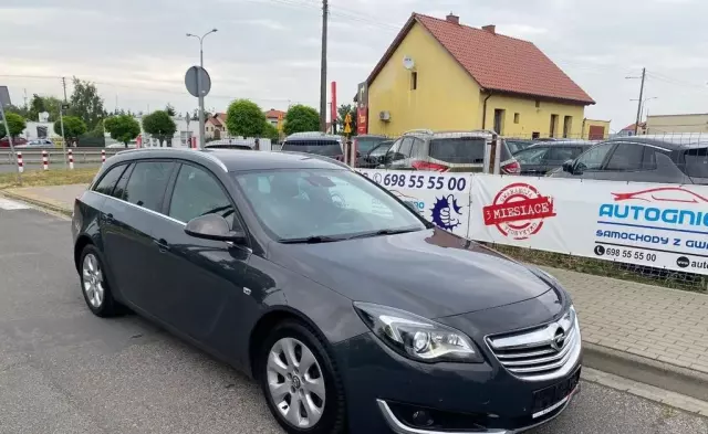 OPEL Insignia 