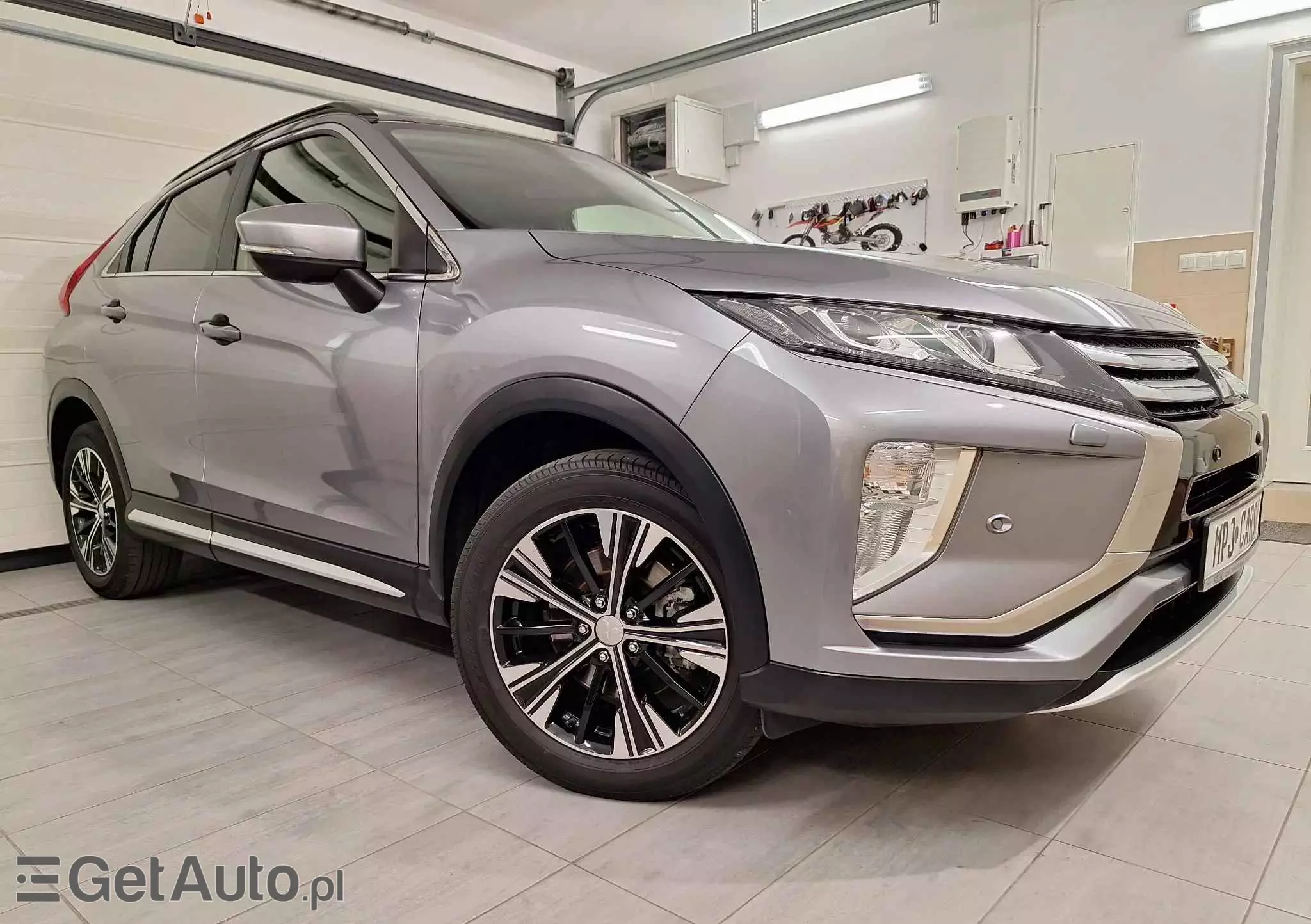 MITSUBISHI Eclipse Cross 1.5 T-MIVEC ClearTec CVT 2WD Diamant Edition Plus