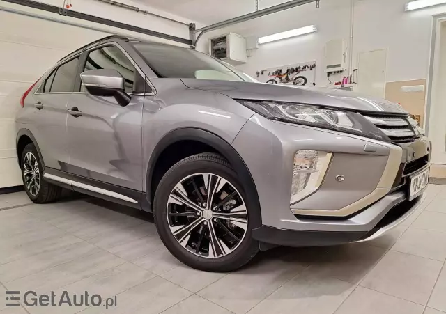 MITSUBISHI Eclipse Cross 1.5 T-MIVEC ClearTec CVT 2WD Diamant Edition Plus