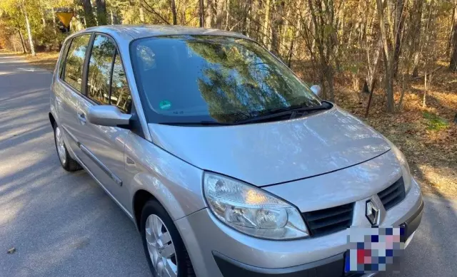 RENAULT Scenic 