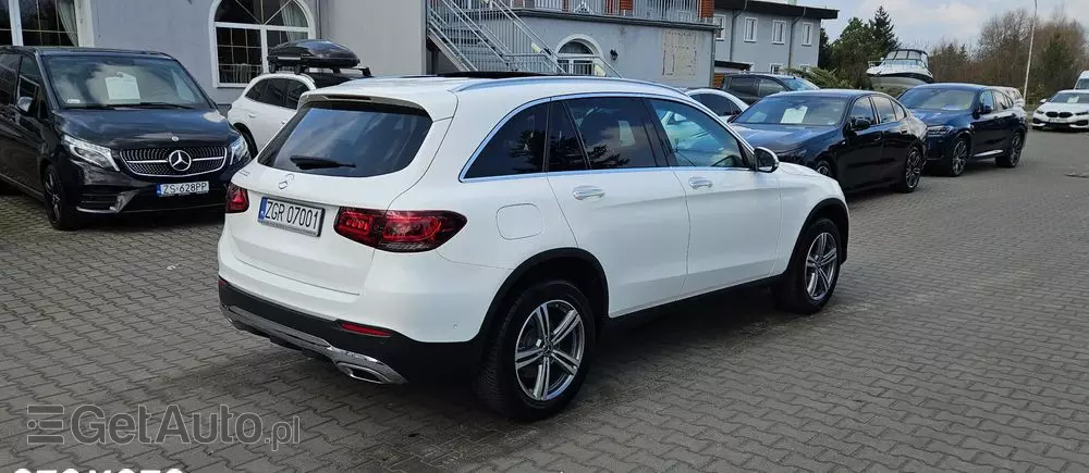 MERCEDES-BENZ GLC 