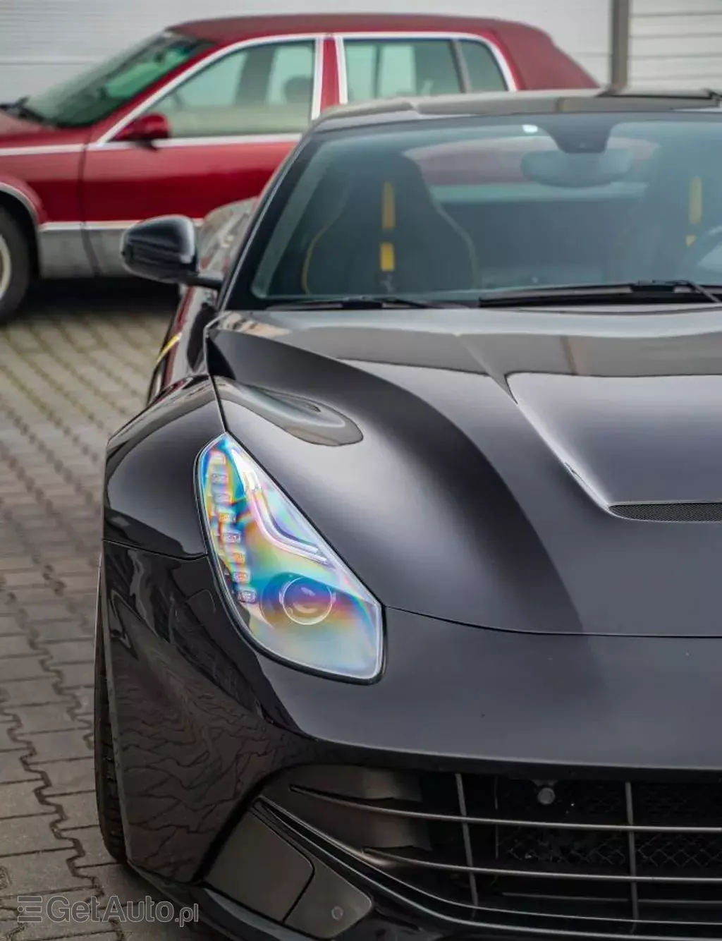 FERRARI F12 