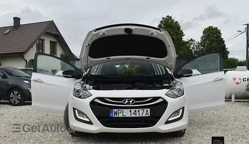 HYUNDAI I30 