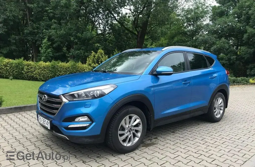 HYUNDAI Tucson 