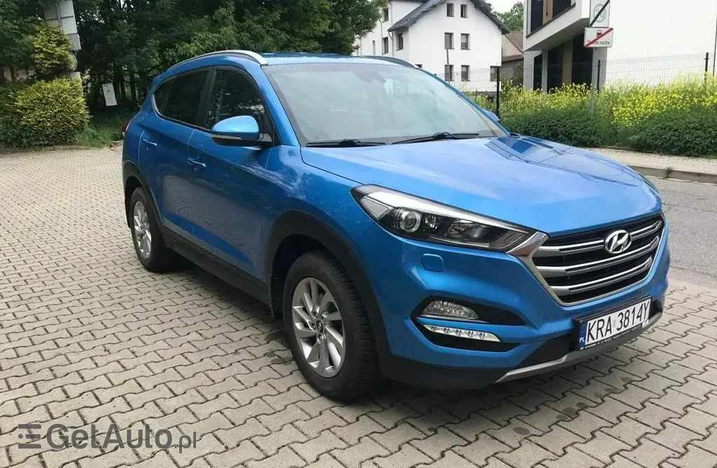 HYUNDAI Tucson 