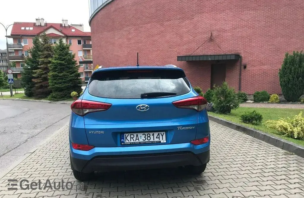 HYUNDAI Tucson 