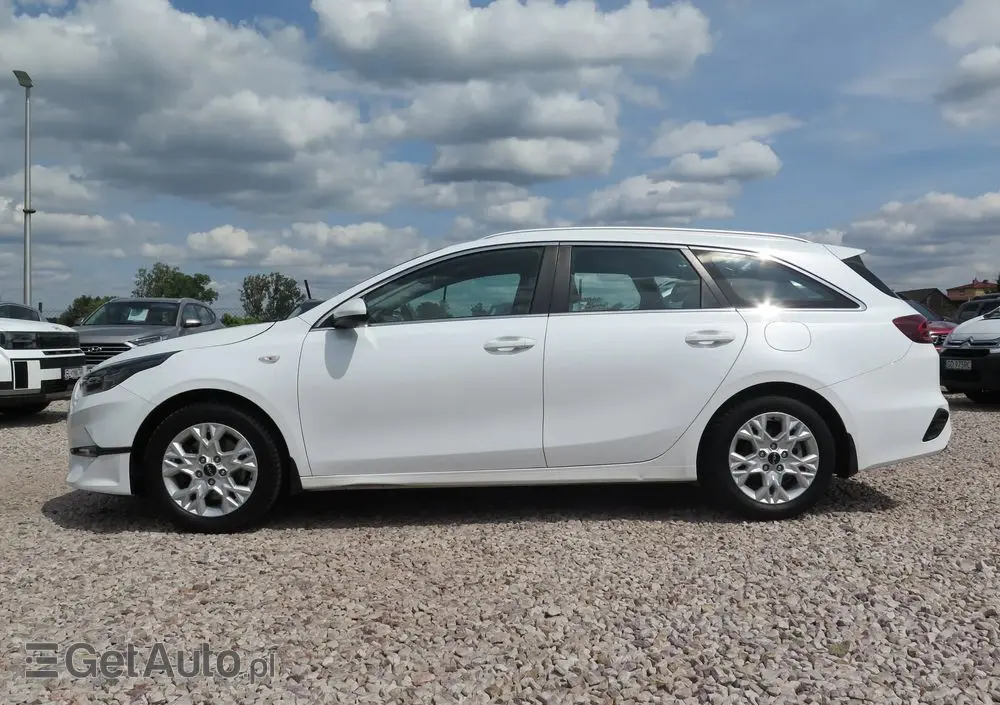 KIA Ceed 1.5 T-GDI M