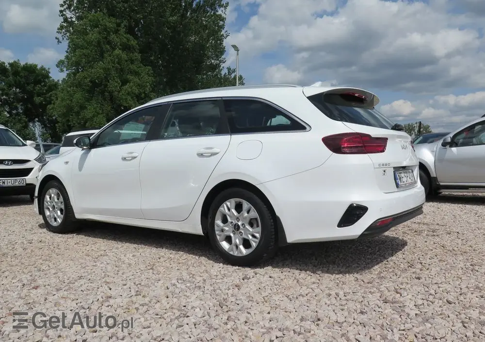 KIA Ceed 1.5 T-GDI M