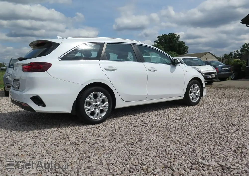 KIA Ceed 1.5 T-GDI M
