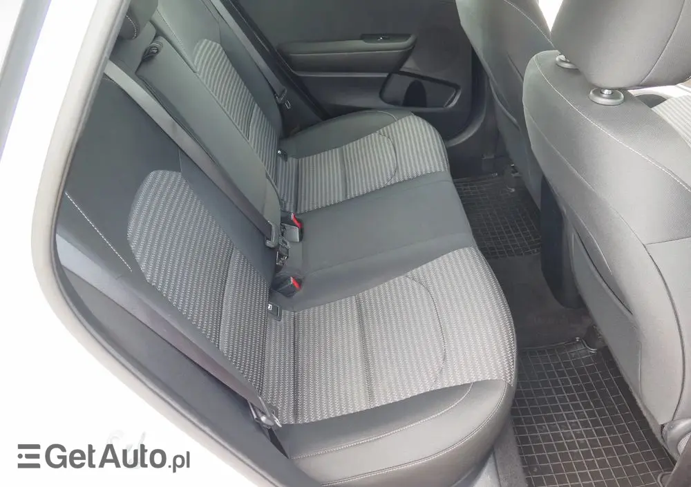 KIA Ceed 1.5 T-GDI M