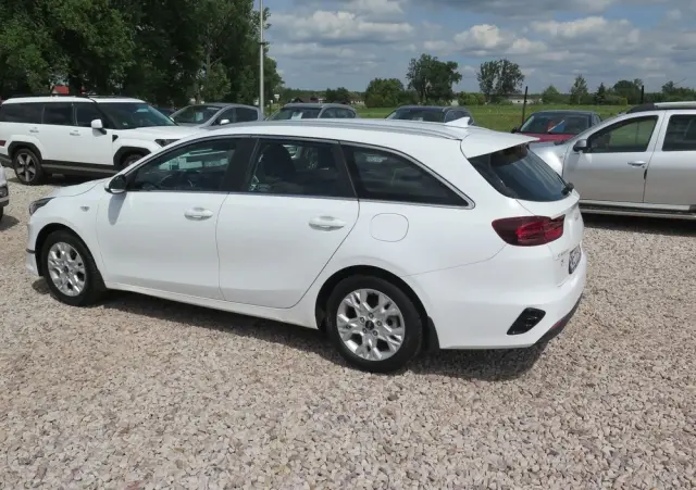 KIA Ceed 1.5 T-GDI M