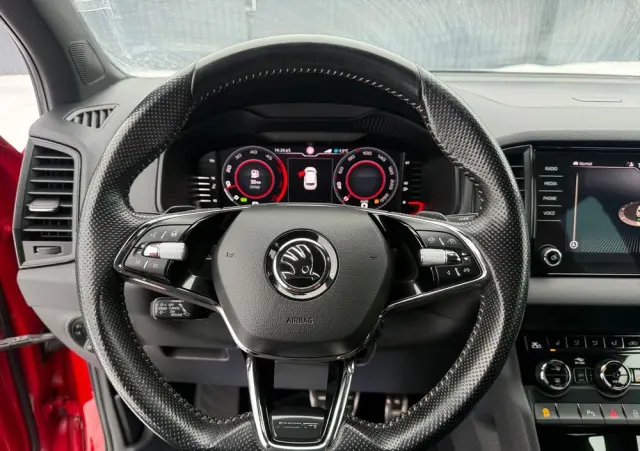 SKODA Karoq 2.0 TDI SCR 4x4 DSG Sportline