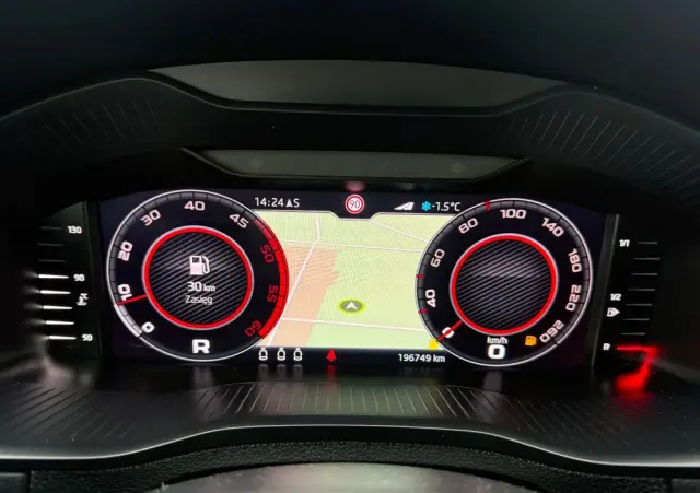 SKODA Karoq 2.0 TDI SCR 4x4 DSG Sportline