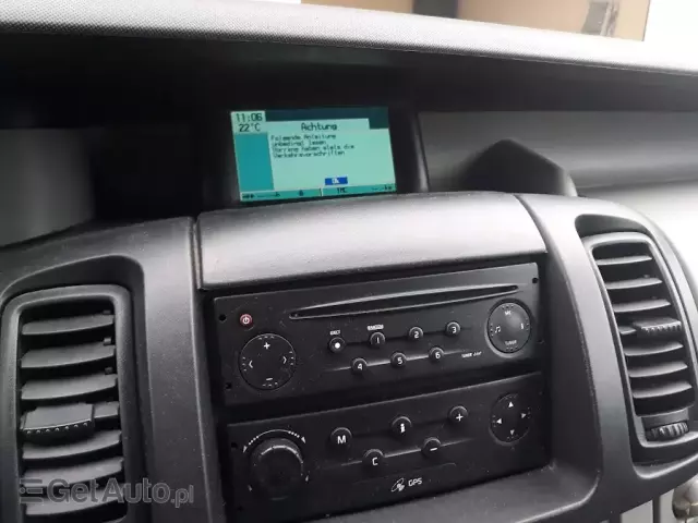 RENAULT Trafic Passenger