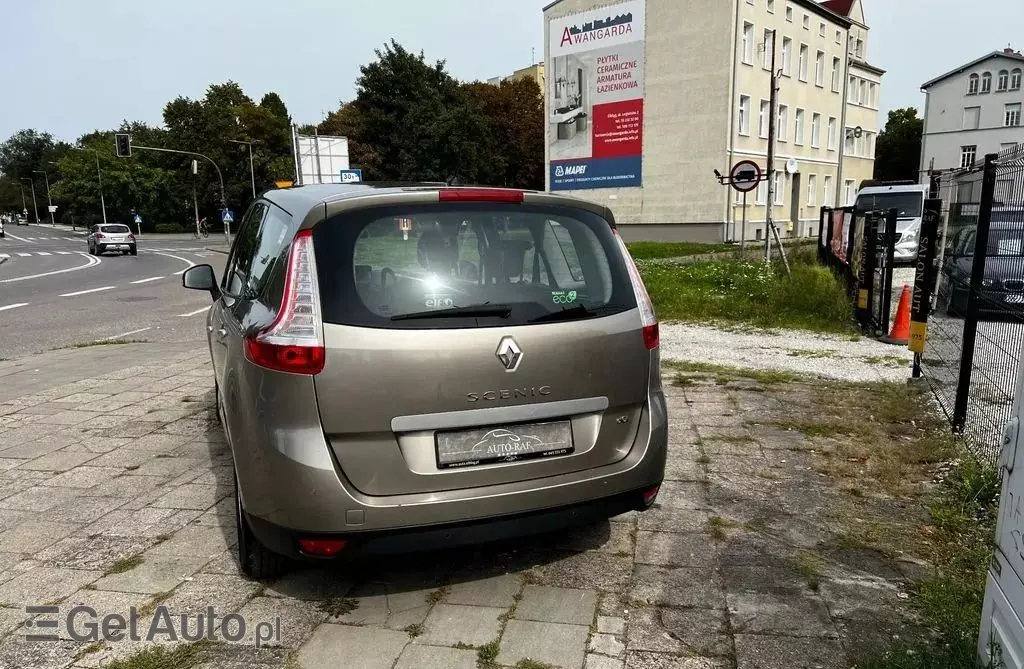 RENAULT Grand Scenic 