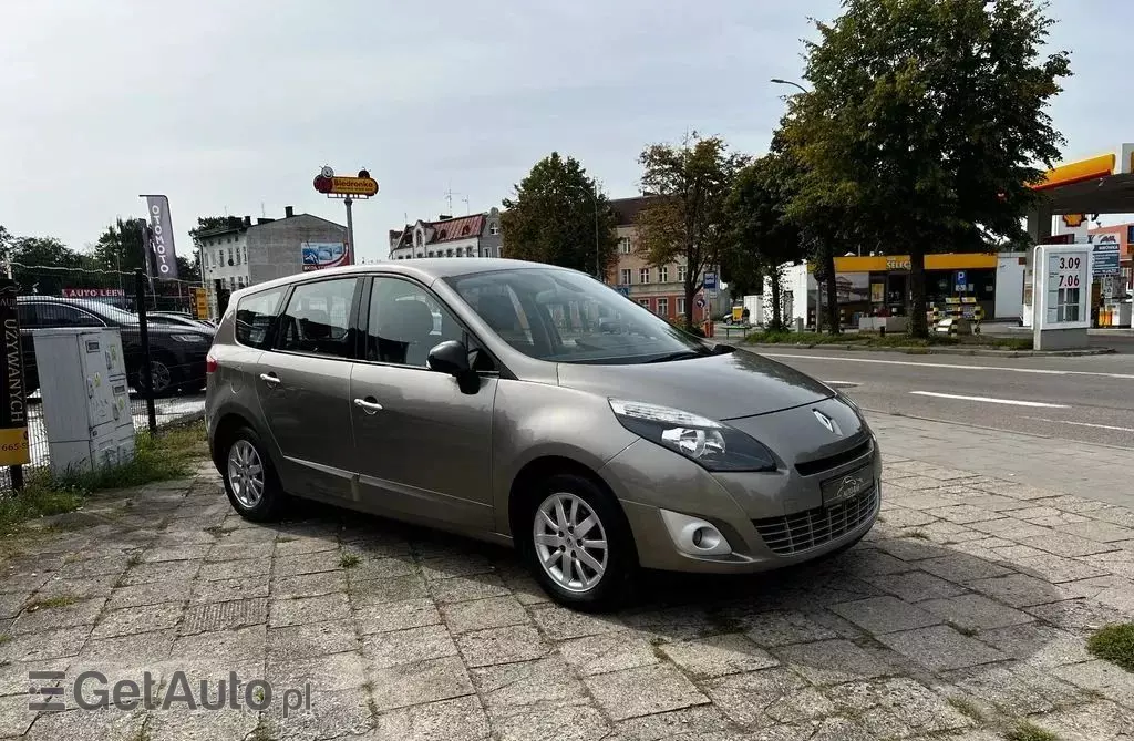 RENAULT Grand Scenic 