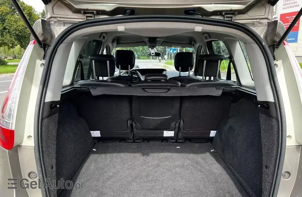 RENAULT Grand Scenic 